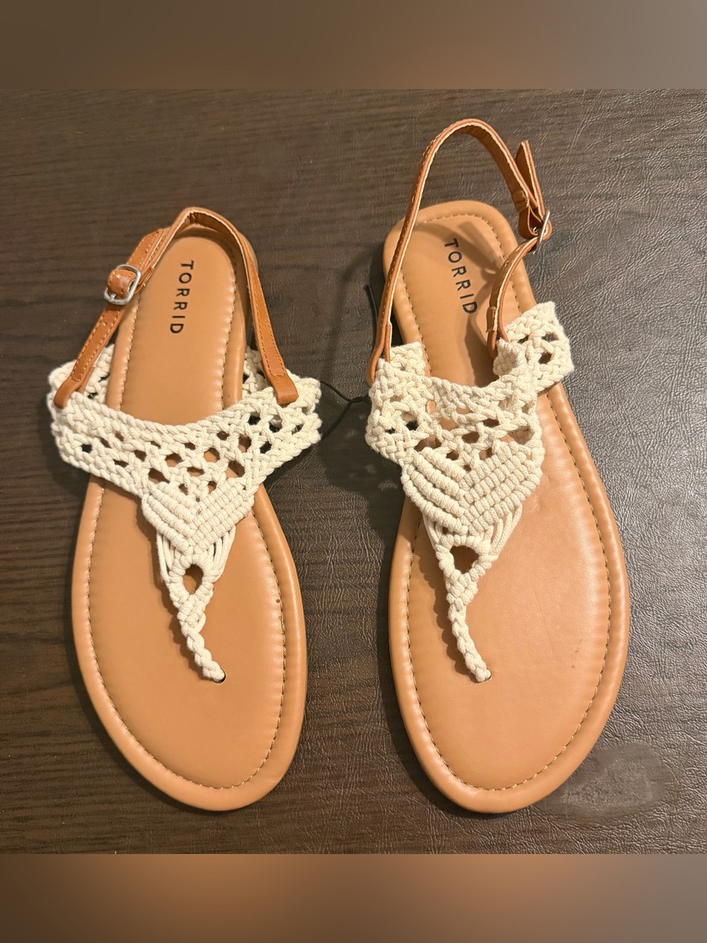 NEW Torrid Women's Size 10 Shoes Ivory Brown Knit Comfort Thong T-Strap Sandals